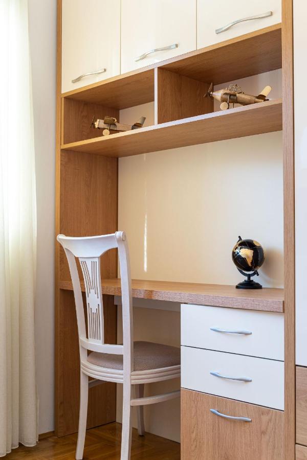 Boka View Luxury Suite - With Free Garage Parking Kotor Exterior photo
